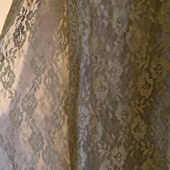 LulaRoe lace joy vest size S green - Picture 8 of 11